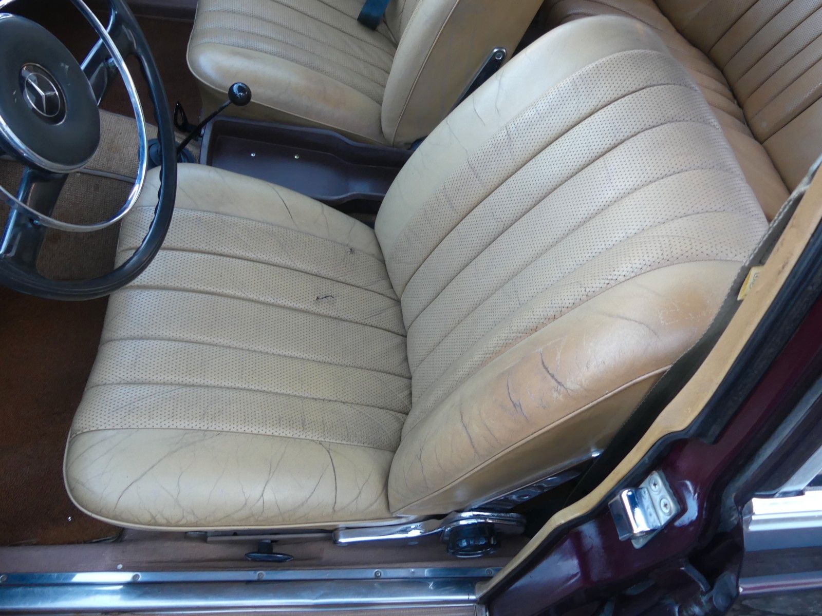 Fahrzeugabbildung Mercedes-Benz 280 SE