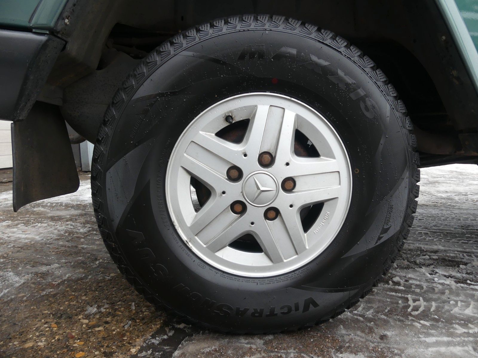 Fahrzeugabbildung Mercedes-Benz G 350 TD Station kurz, orig. 2. deutsche Hand