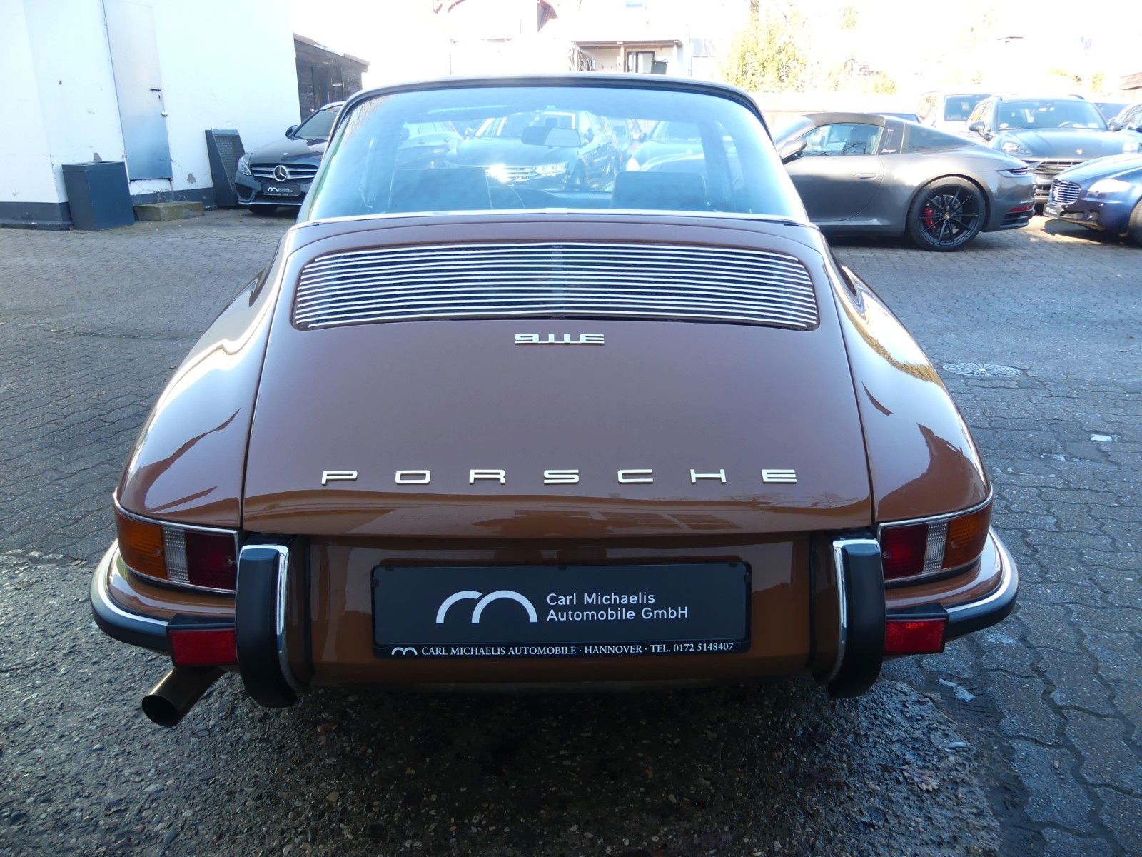 Fahrzeugabbildung Porsche 911 E Targa mit 114 KW in einem Top Zustand