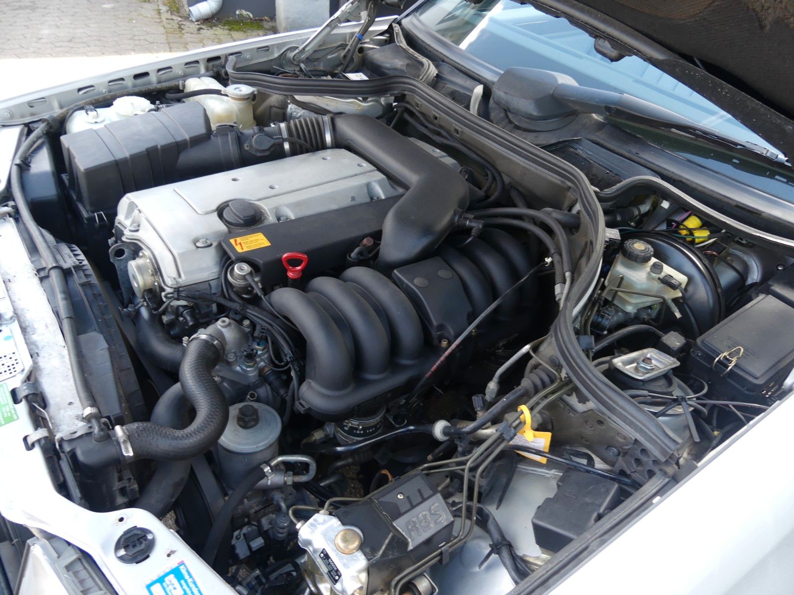 Fahrzeugabbildung Mercedes-Benz E 280, 2. Hand, Aut., Klima, Schiebed., H-Kennz.