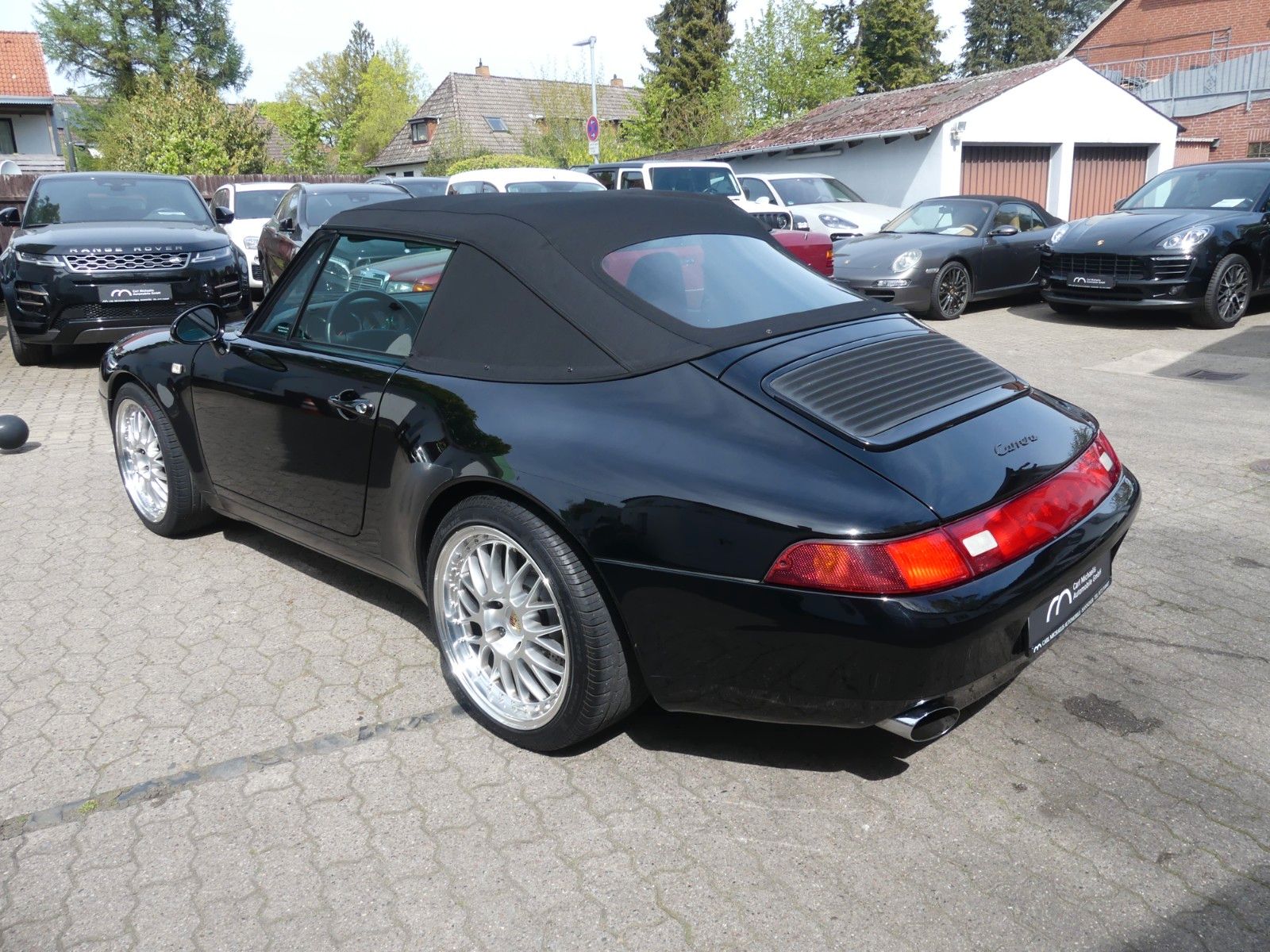 Fahrzeugabbildung Porsche 911 / 993 Carrera 2 Cabrio Top Zustand