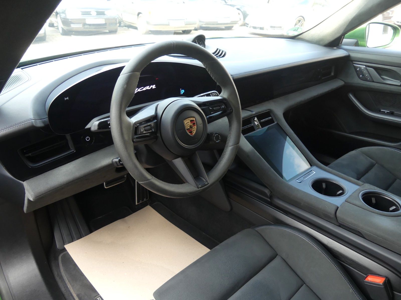 Fahrzeugabbildung Porsche Taycan Sport Turismo GTS, 1.Hand, BOSE, 21 Zoll