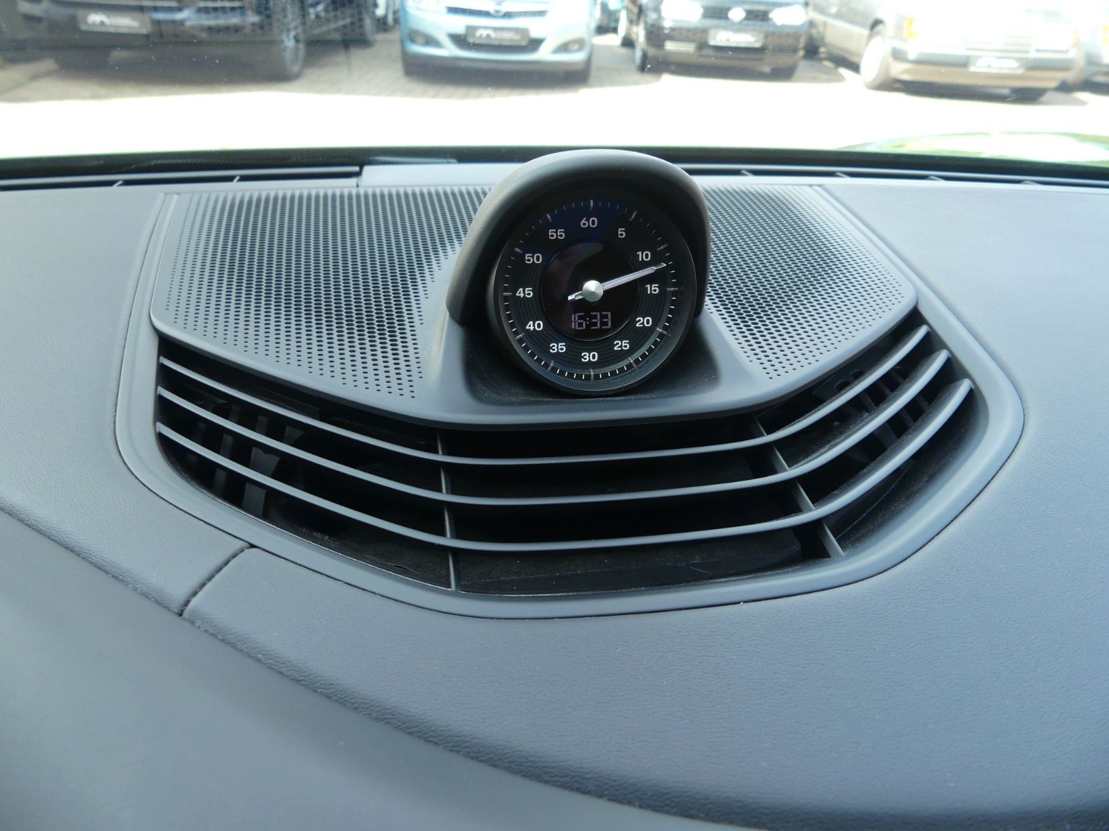 Fahrzeugabbildung Porsche Taycan Sport Turismo GTS, 1.Hand, BOSE, 21 Zoll