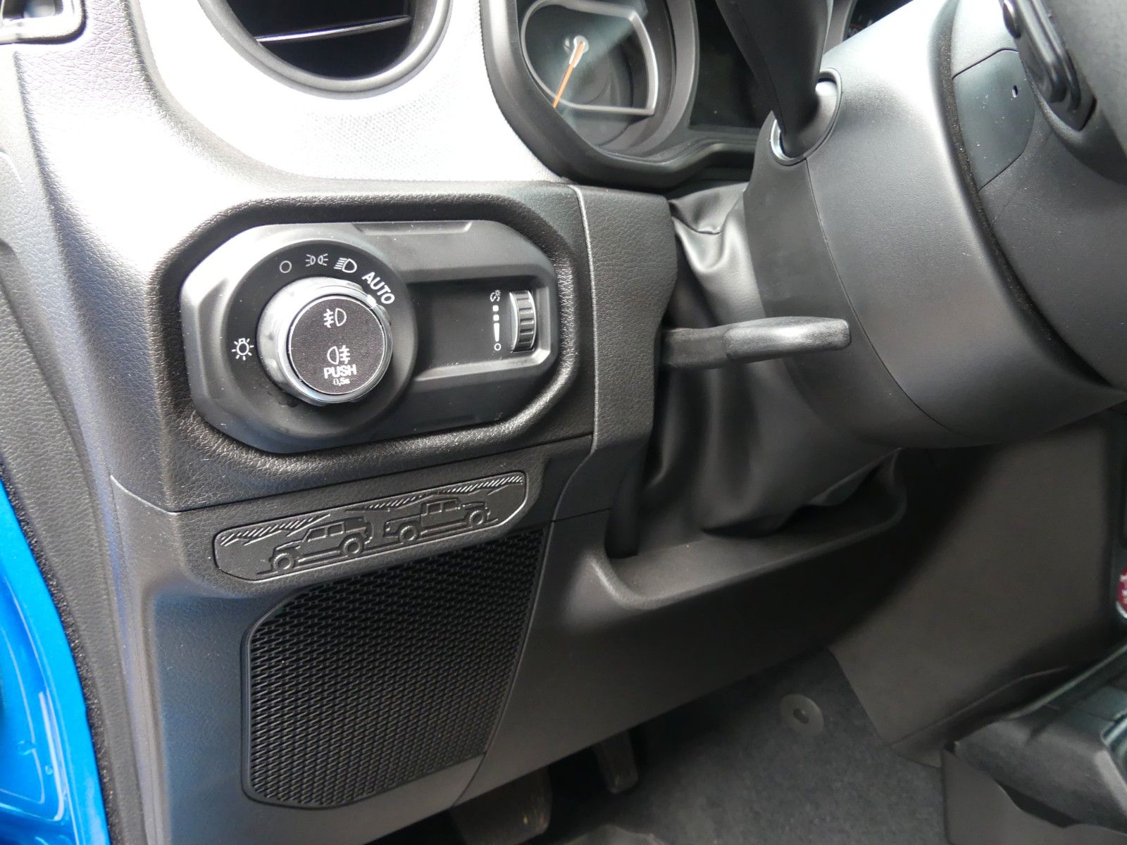 Fahrzeugabbildung Jeep Wrangler 3.6 Ltr, 1. Hd., 7.500 KM TOP ZUSTAND