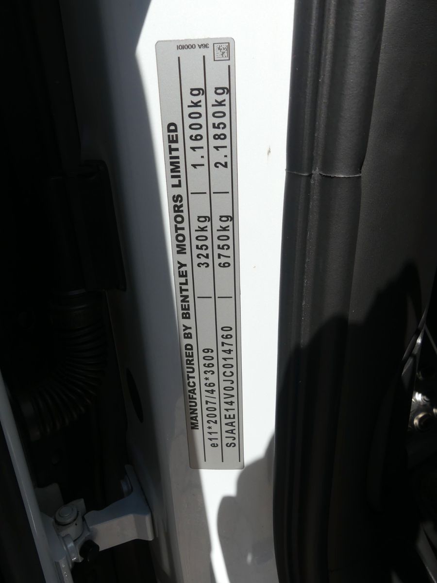Fahrzeugabbildung Bentley Bentayga , 2. Hd., deutsches Fzg, Vollausstatt.