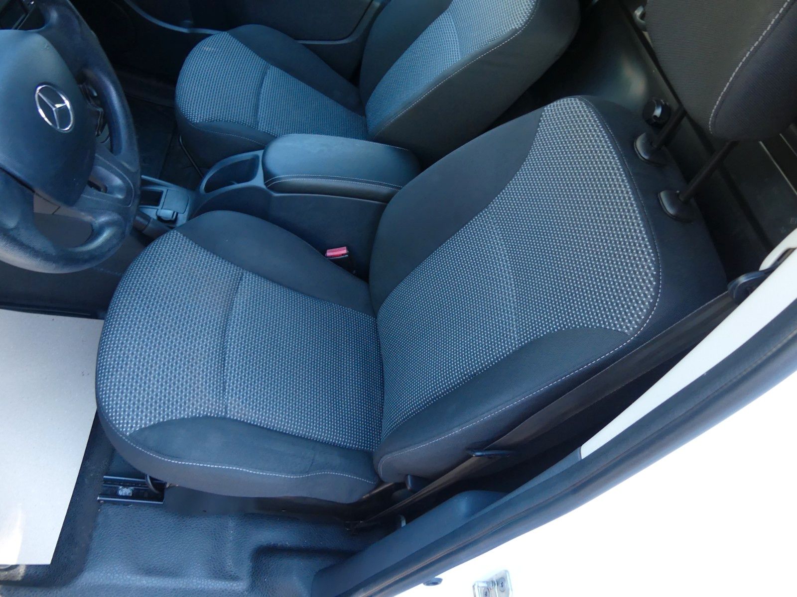 Fahrzeugabbildung Mercedes-Benz Citan Kasten 108 CDI lang, 2. Hd., Top Zustand