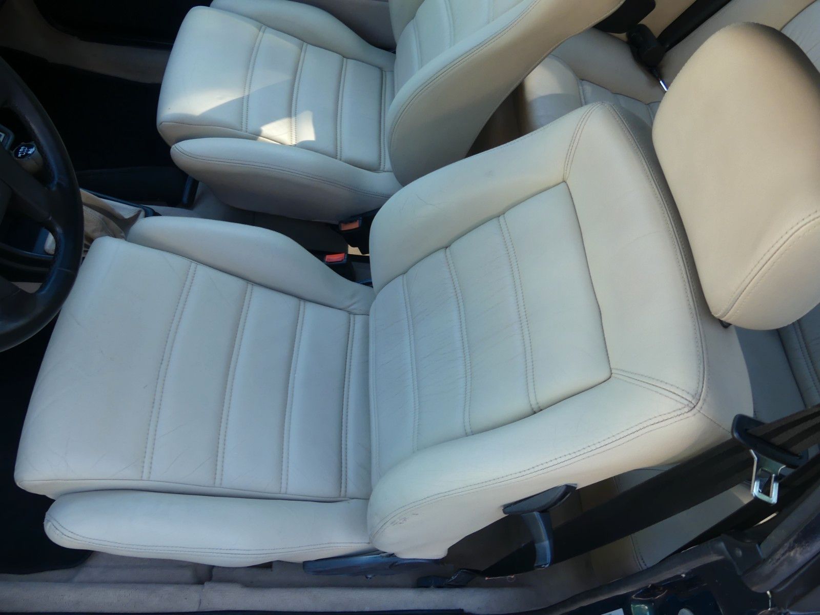 Fahrzeugabbildung Volkswagen Golf I Cabrio Classic Line