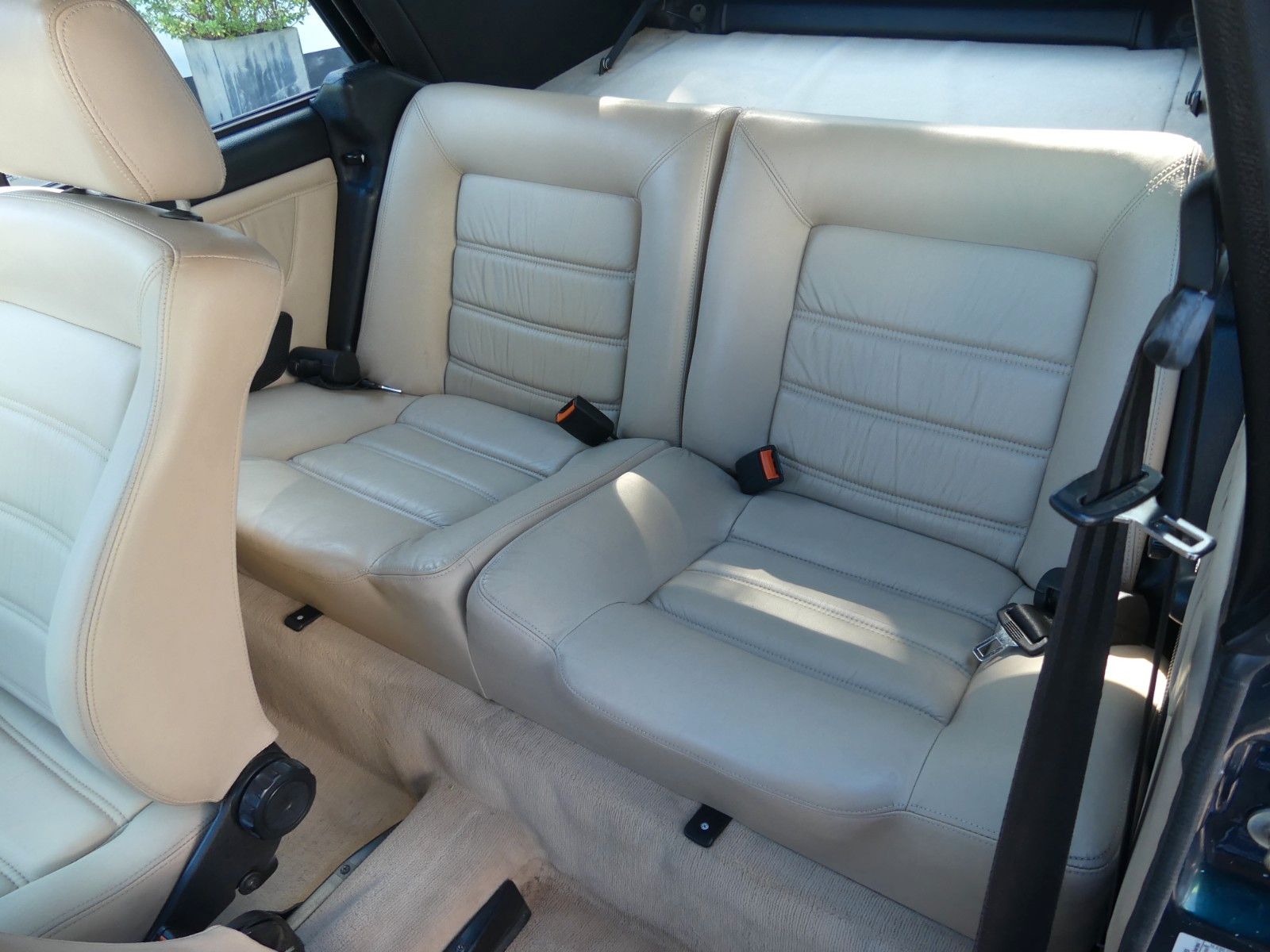 Fahrzeugabbildung Volkswagen Golf I Cabrio Classic Line