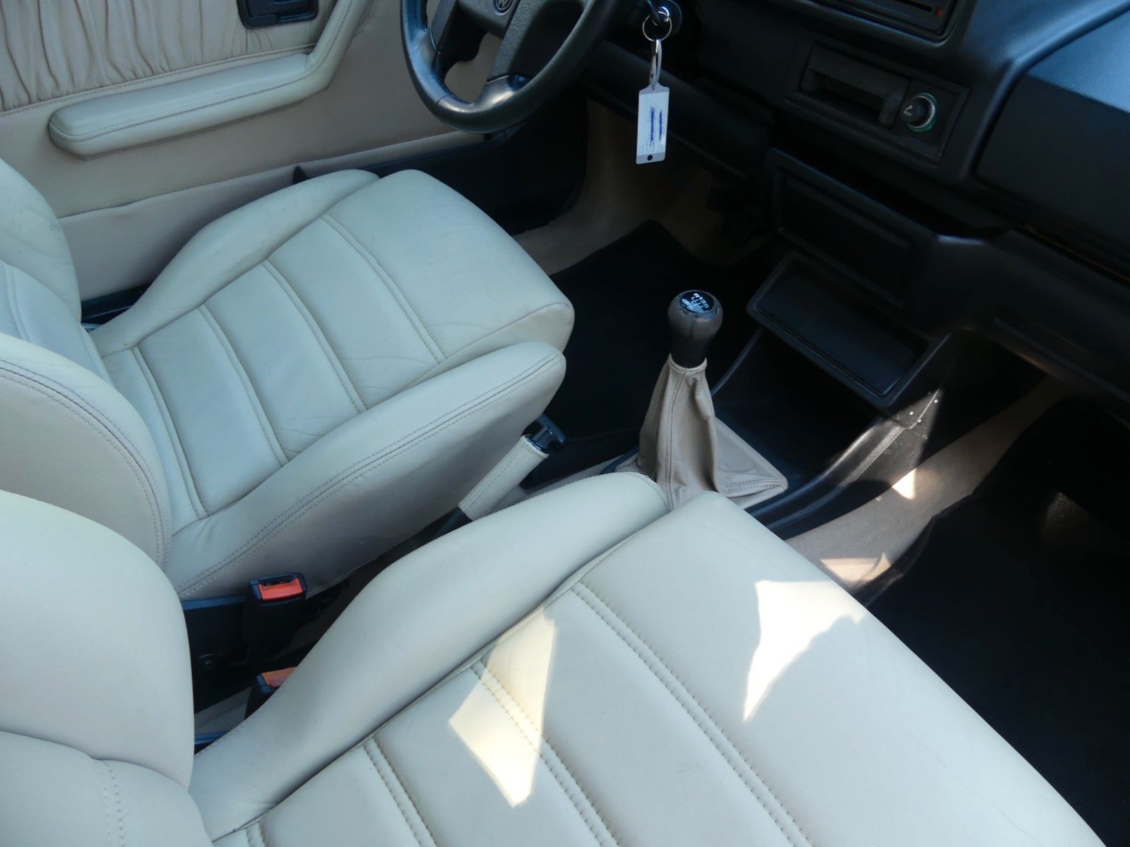 Fahrzeugabbildung Volkswagen Golf I Cabrio Classic Line
