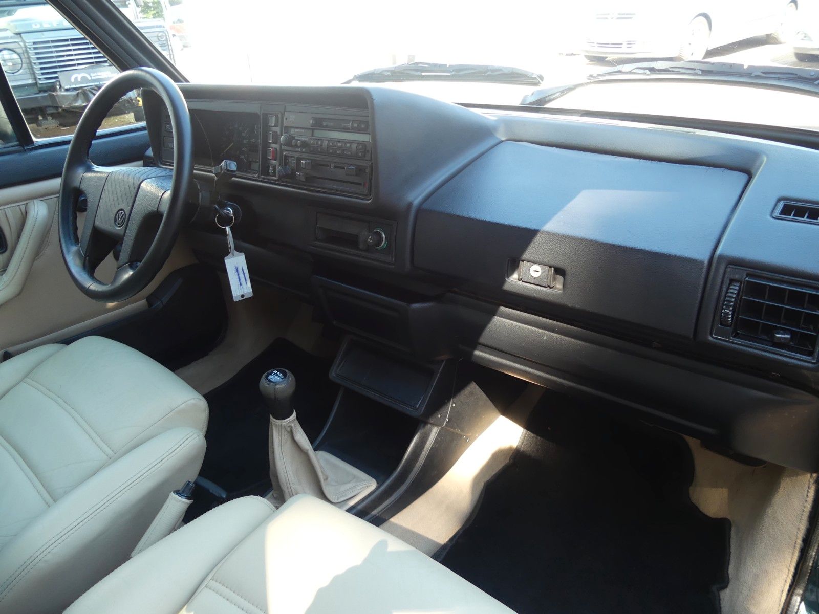 Fahrzeugabbildung Volkswagen Golf I Cabrio Classic Line