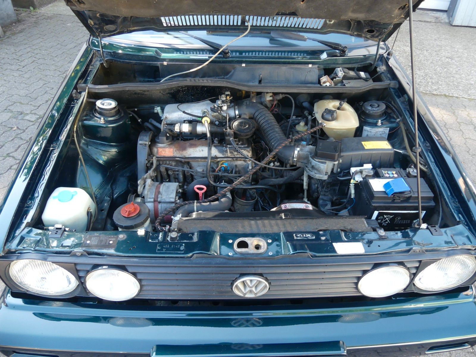 Fahrzeugabbildung Volkswagen Golf I Cabrio Classic Line