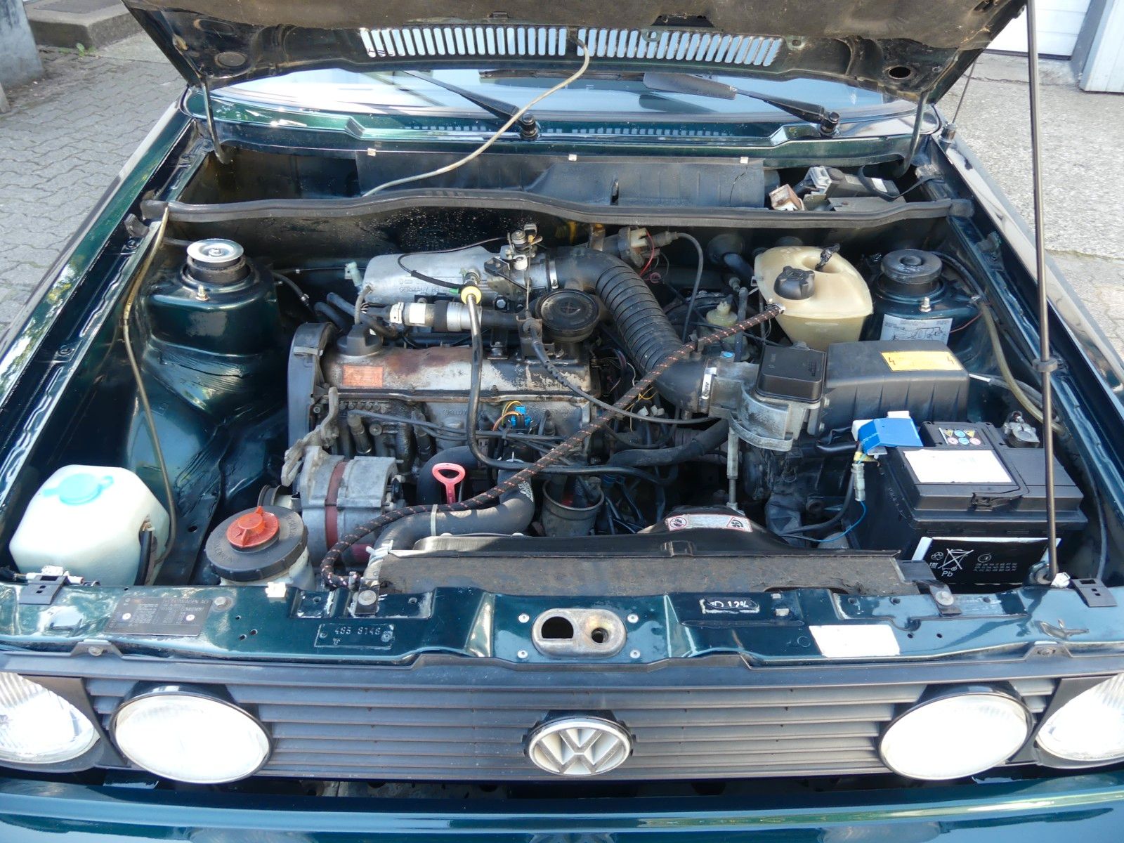 Fahrzeugabbildung Volkswagen Golf I Cabrio Classic Line