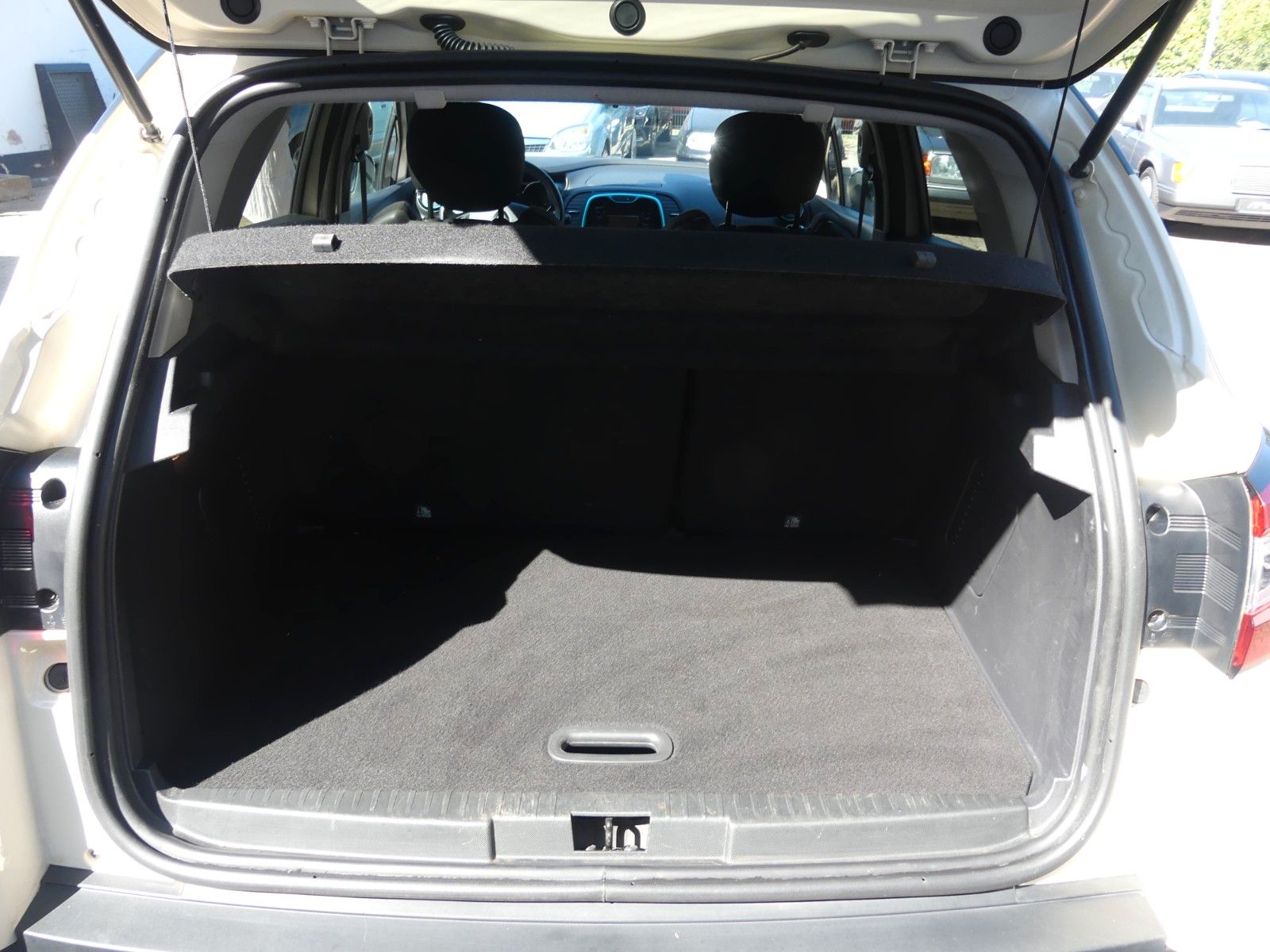 Fahrzeugabbildung Renault Captur Experience Energy TCe 120 EDC, Automatik