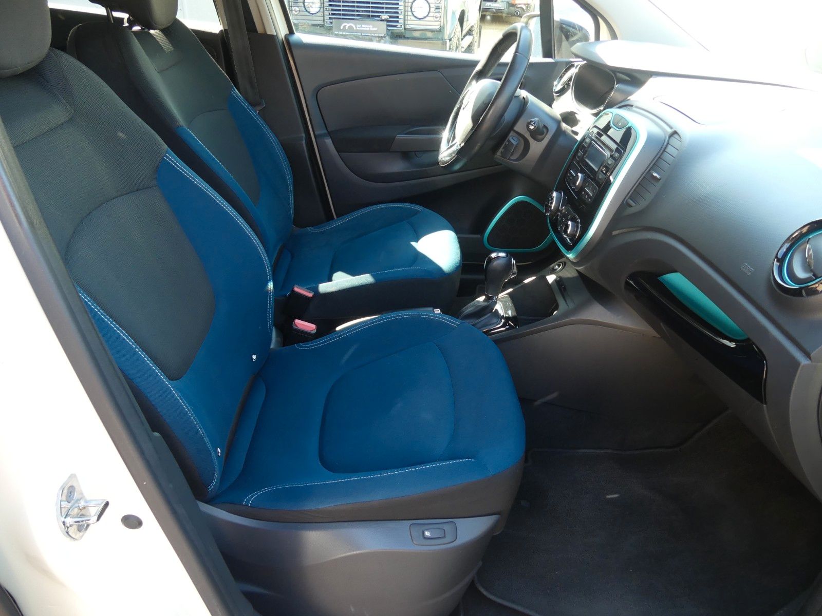 Fahrzeugabbildung Renault Captur Experience Energy TCe 120 EDC, Automatik