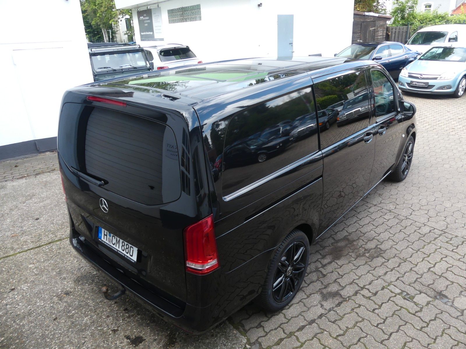 Fahrzeugabbildung Mercedes-Benz Vito Mixto lang, 2. Hd, AHK, LED, AMG, Top Zust