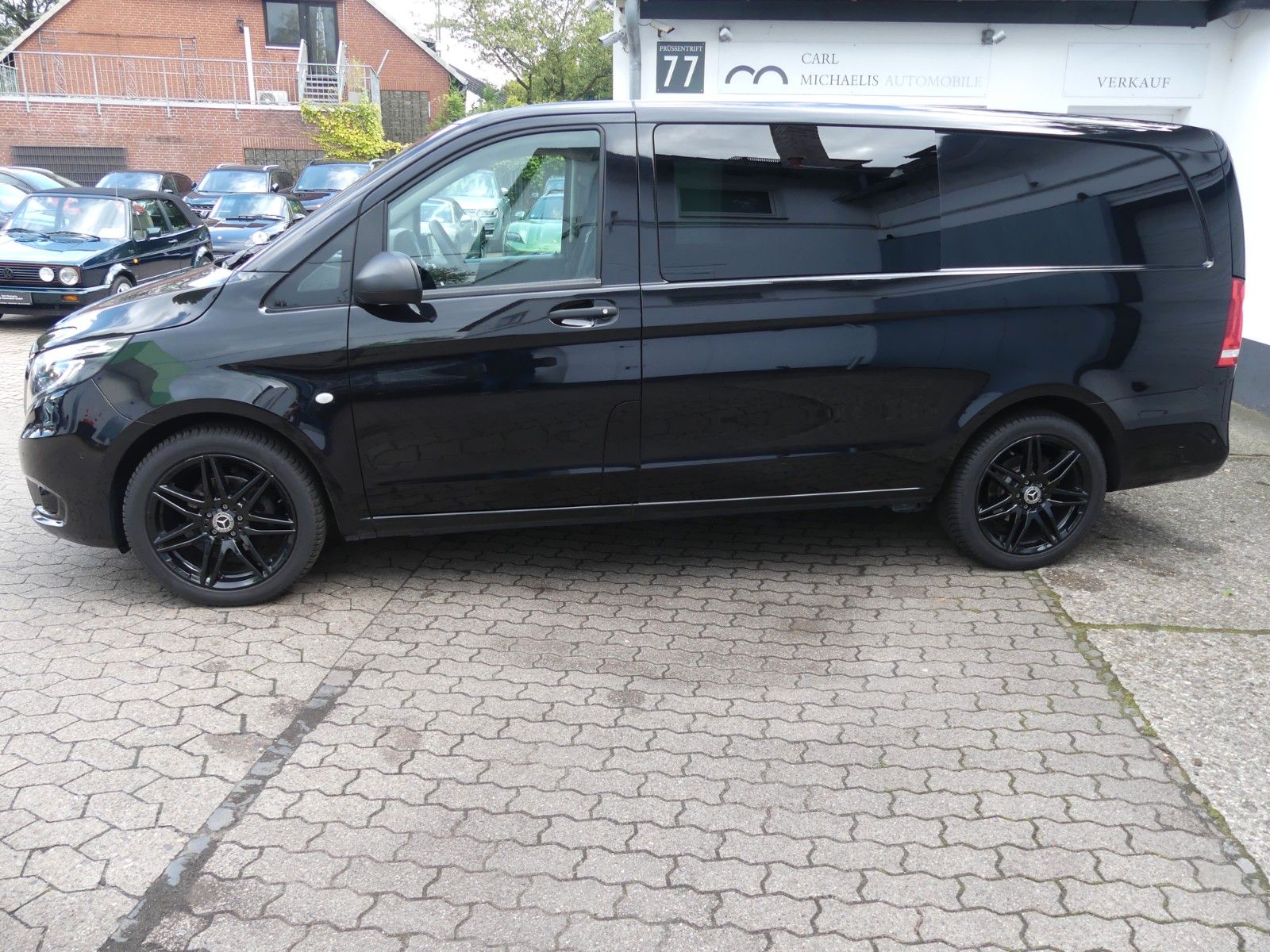 Fahrzeugabbildung Mercedes-Benz Vito Mixto lang, 2. Hd, AHK, LED, AMG, Top Zust