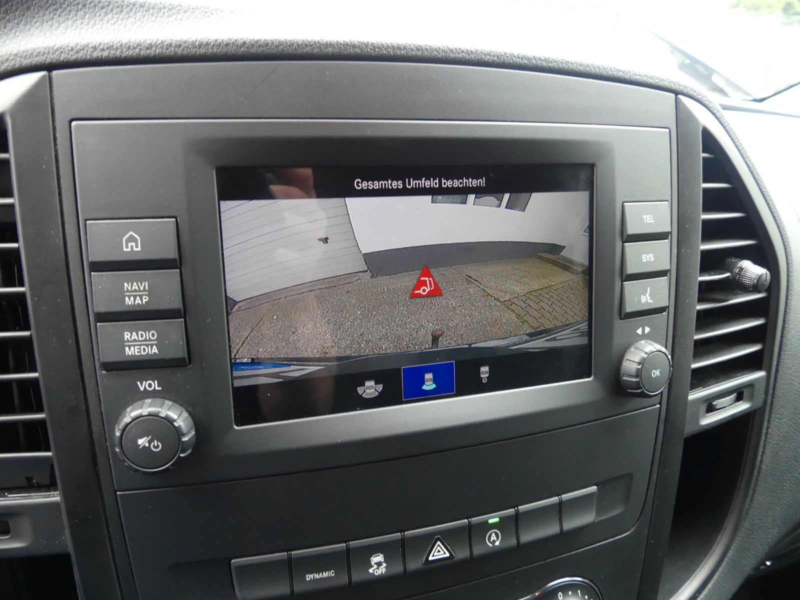 Fahrzeugabbildung Mercedes-Benz Vito Mixto lang, 2. Hd, AHK, LED, AMG, Top Zust