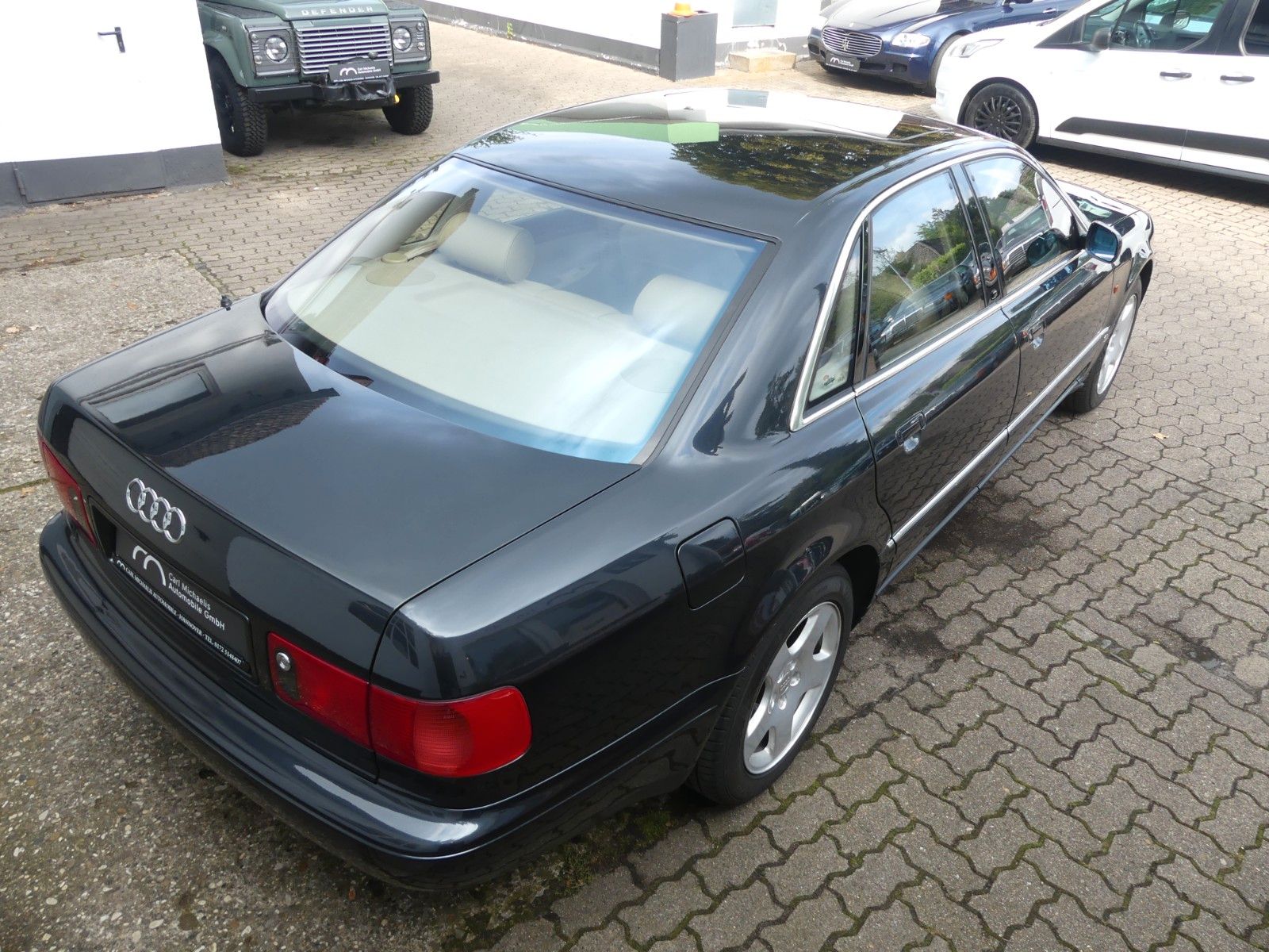 Fahrzeugabbildung Audi A8 4.2 quattro, 2. Hd., Top Zustand