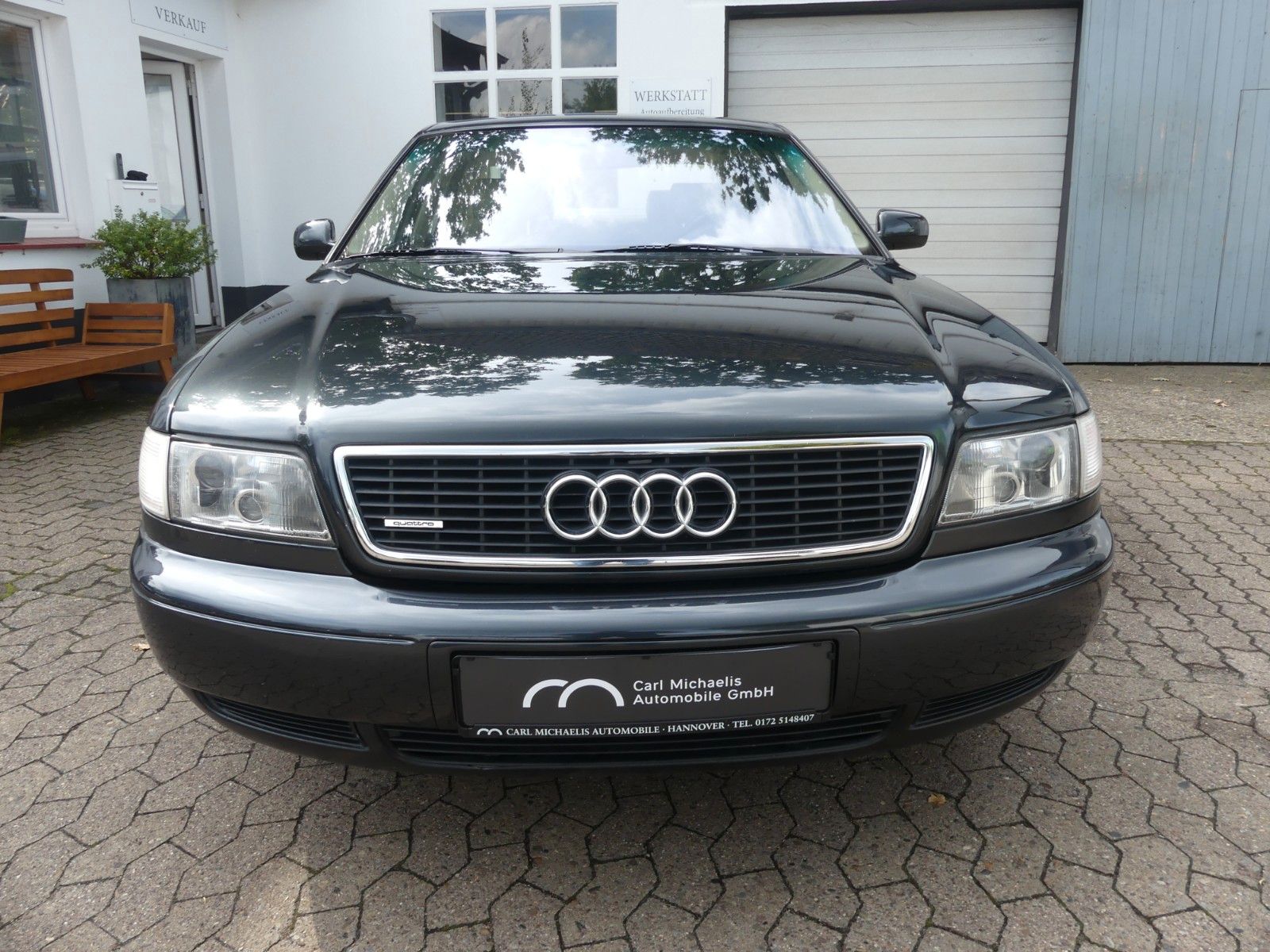 Fahrzeugabbildung Audi A8 4.2 quattro, 2. Hd., Top Zustand