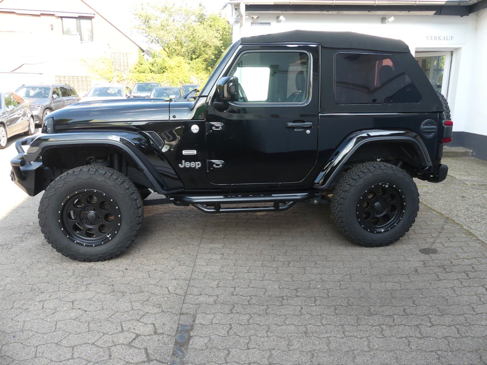 Fahrzeugabbildung Jeep Wrangler Unlimited Sahara, EINZELSTÜCK
