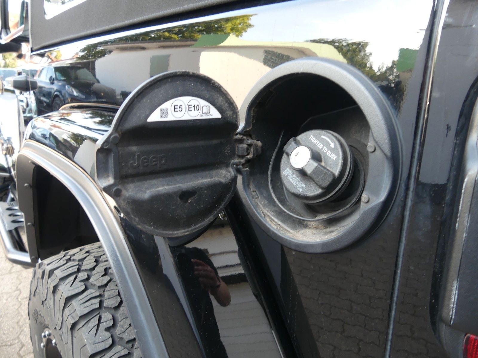 Fahrzeugabbildung Jeep Wrangler Unlimited Sahara, EINZELSTÜCK