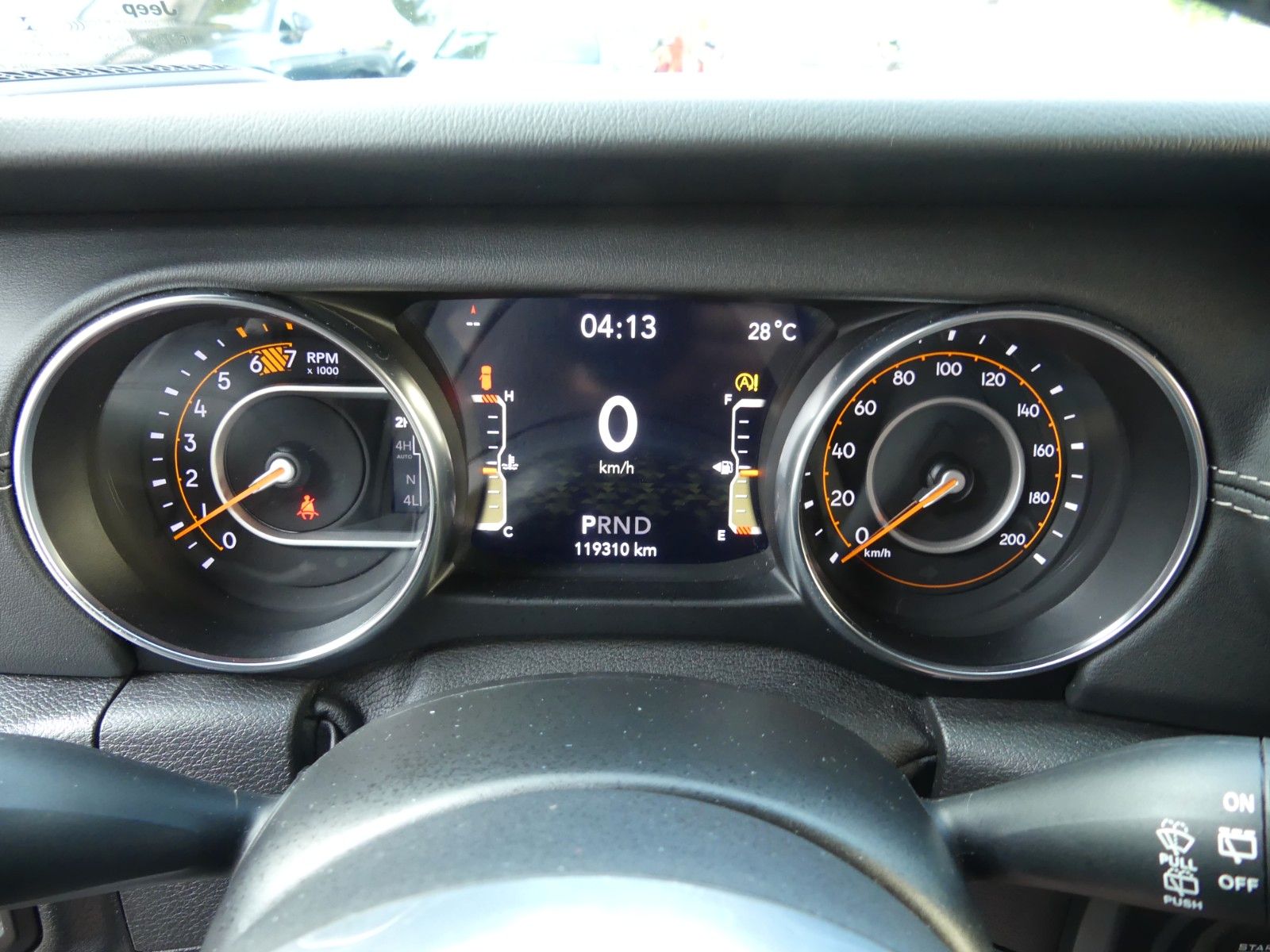 Fahrzeugabbildung Jeep Wrangler Unlimited Sahara, EINZELSTÜCK