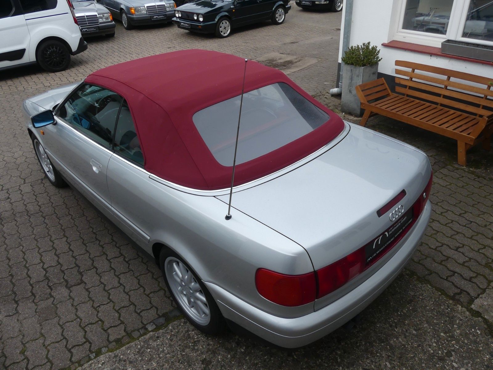 Fahrzeugabbildung Audi 80 2.6 Cabrio, 1. Hand, Aut., Leder, Klima .....
