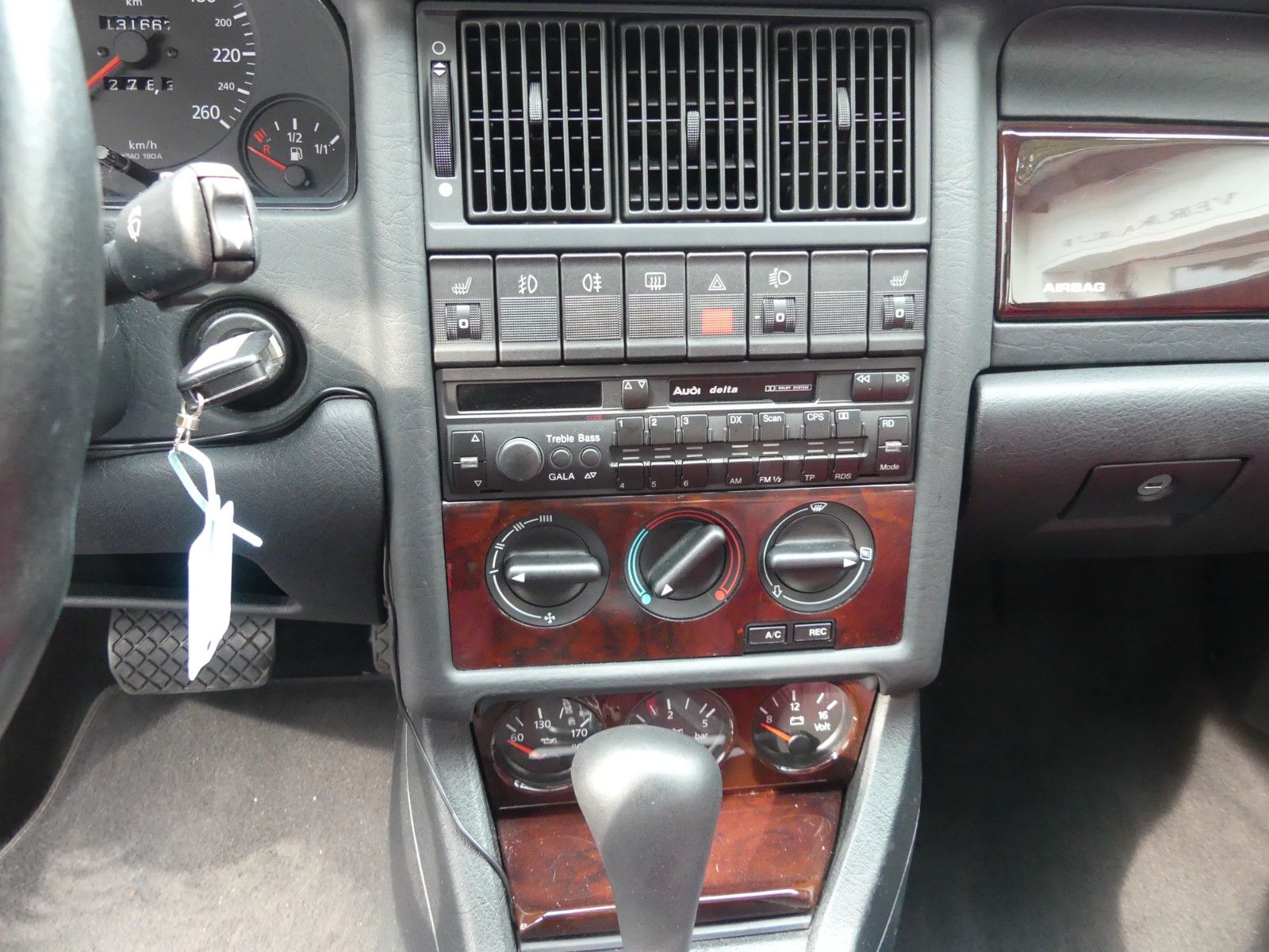 Fahrzeugabbildung Audi 80 2.6 Cabrio, 1. Hand, Aut., Leder, Klima .....
