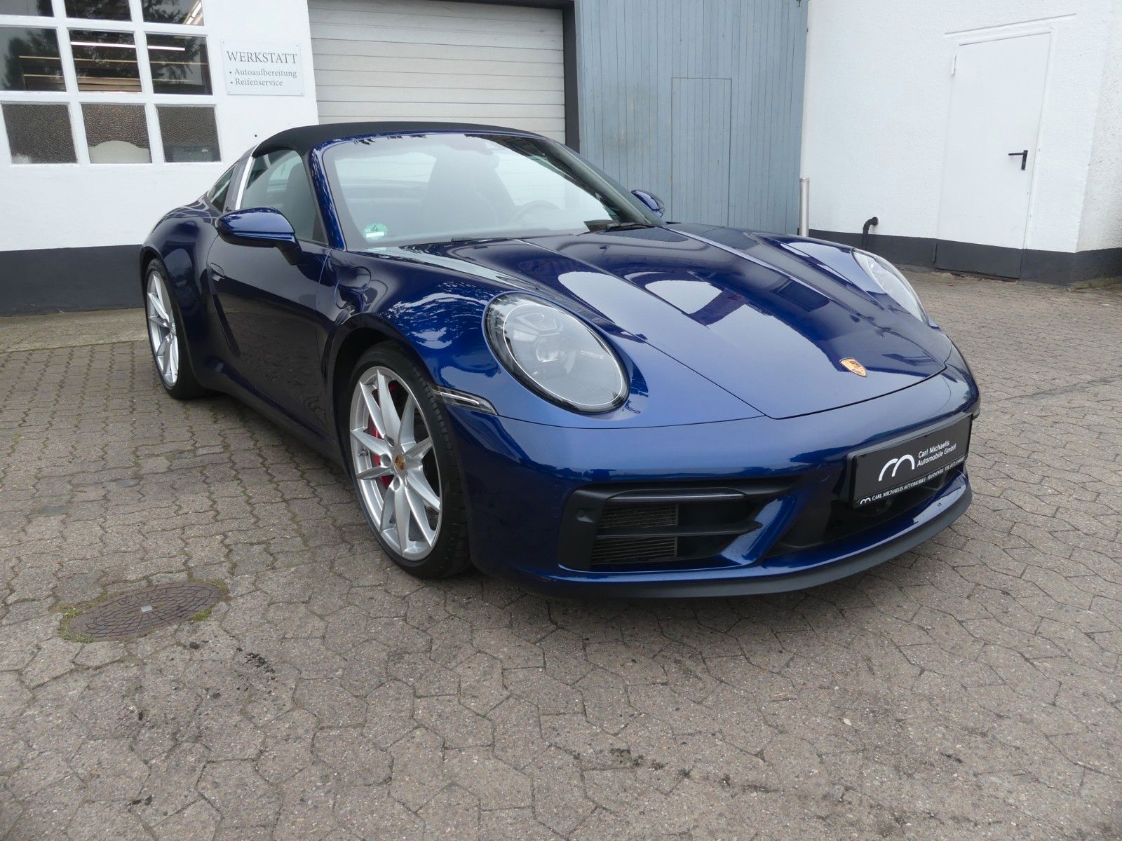 Fahrzeugabbildung Porsche 911 / 992 Targa 4 GTS, 1.Hd, SH-Porsche, Lift,