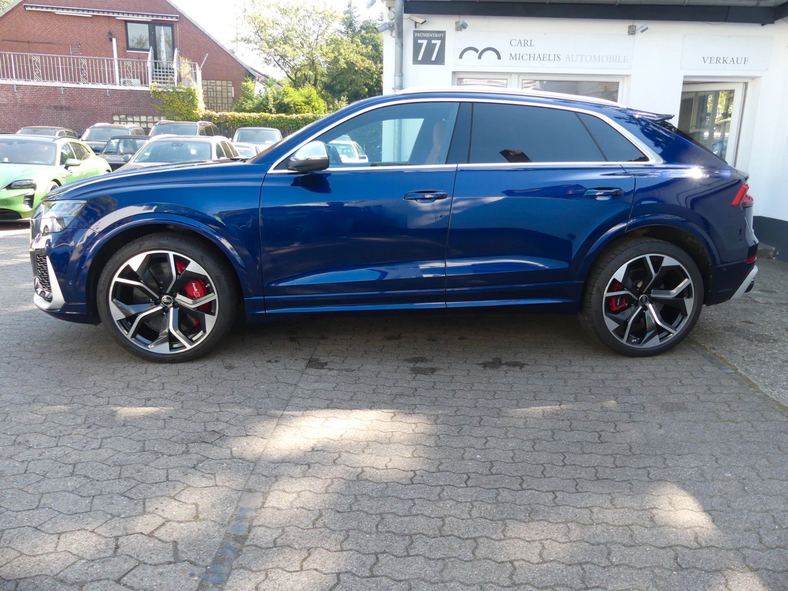 Fahrzeugabbildung Audi RS Q8 4.0 TFSI, 1. Hd., B&O, Keramik, Carbon