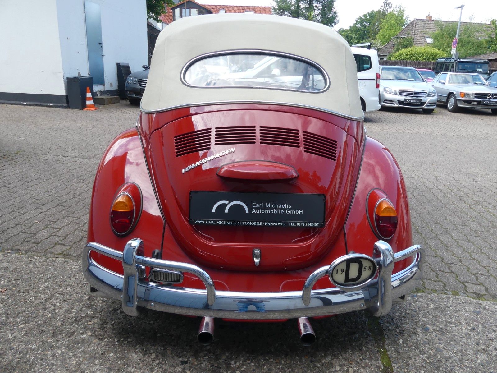 Fahrzeugabbildung Volkswagen Käfer 1/15 Cabrio 29KW und 1276 cm²